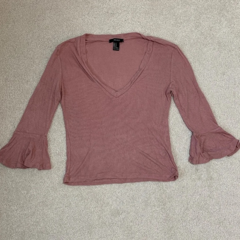 Mauve bell-sleeve top
